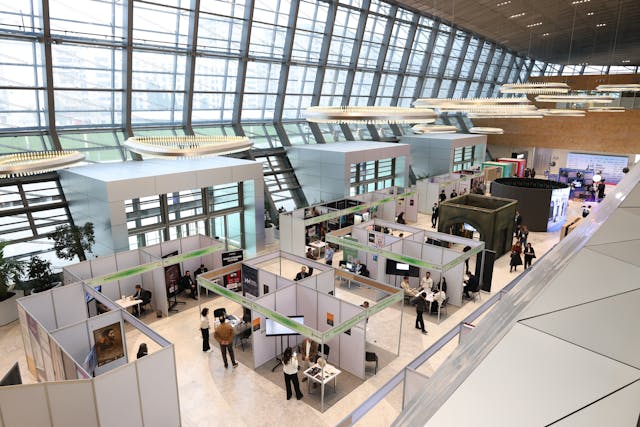 Trade Show Printing Solutions Near Javits Center Fast Turnaround & High Impact